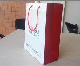 廣州紙袋生產商,訂制打孔紙袋,服裝手挽袋